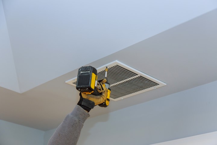 installation of ceiling hvac ventilation hole from 2022 11 12 09 59 36 utc