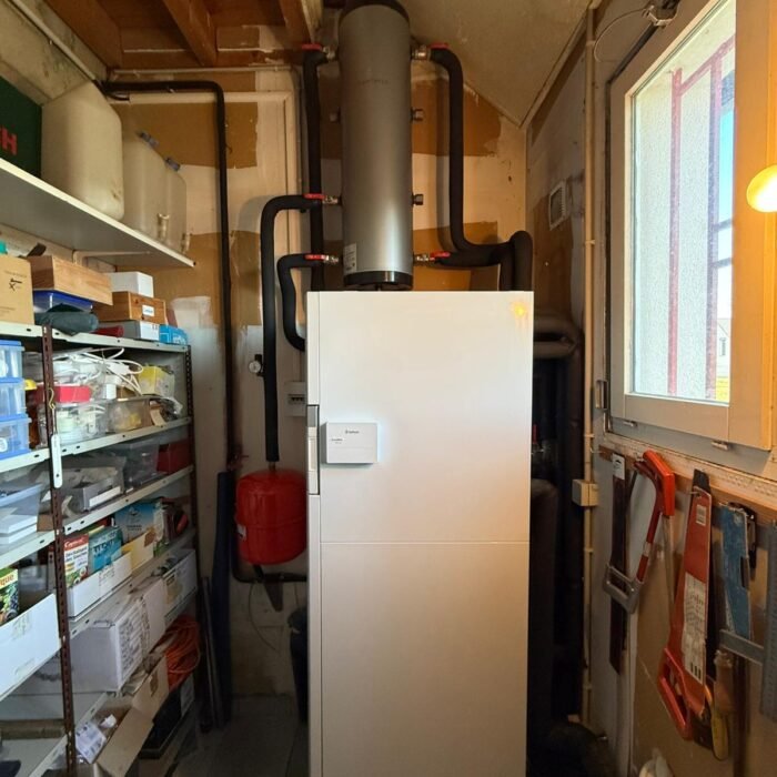 pose d’une pompe à chaleur Vaillant