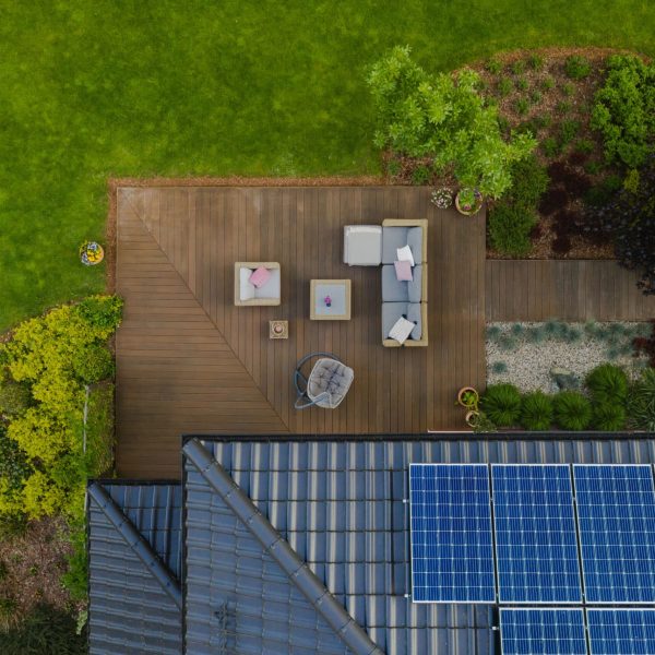 top-view-of-suburban-house-with-green-garden-and-w-2025-10-02-19-43-07-utc